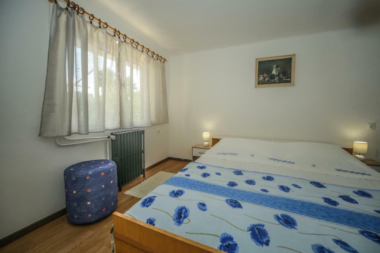 Apartman Ana Lovran Eksteriør billede