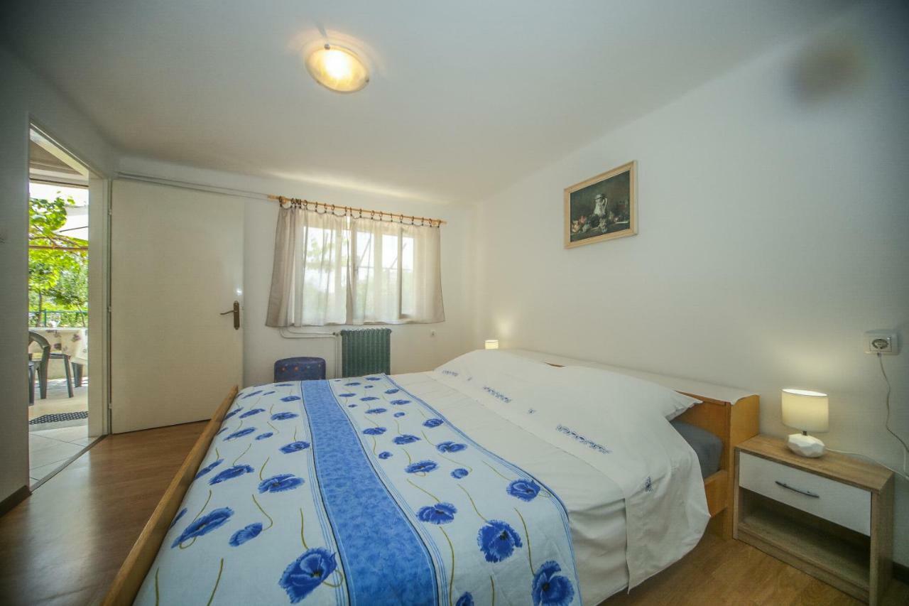 Apartman Ana Lovran Eksteriør billede